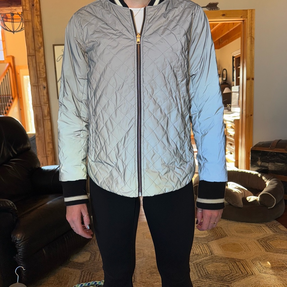 Reversible Reflective Jacket. Medium - image 1